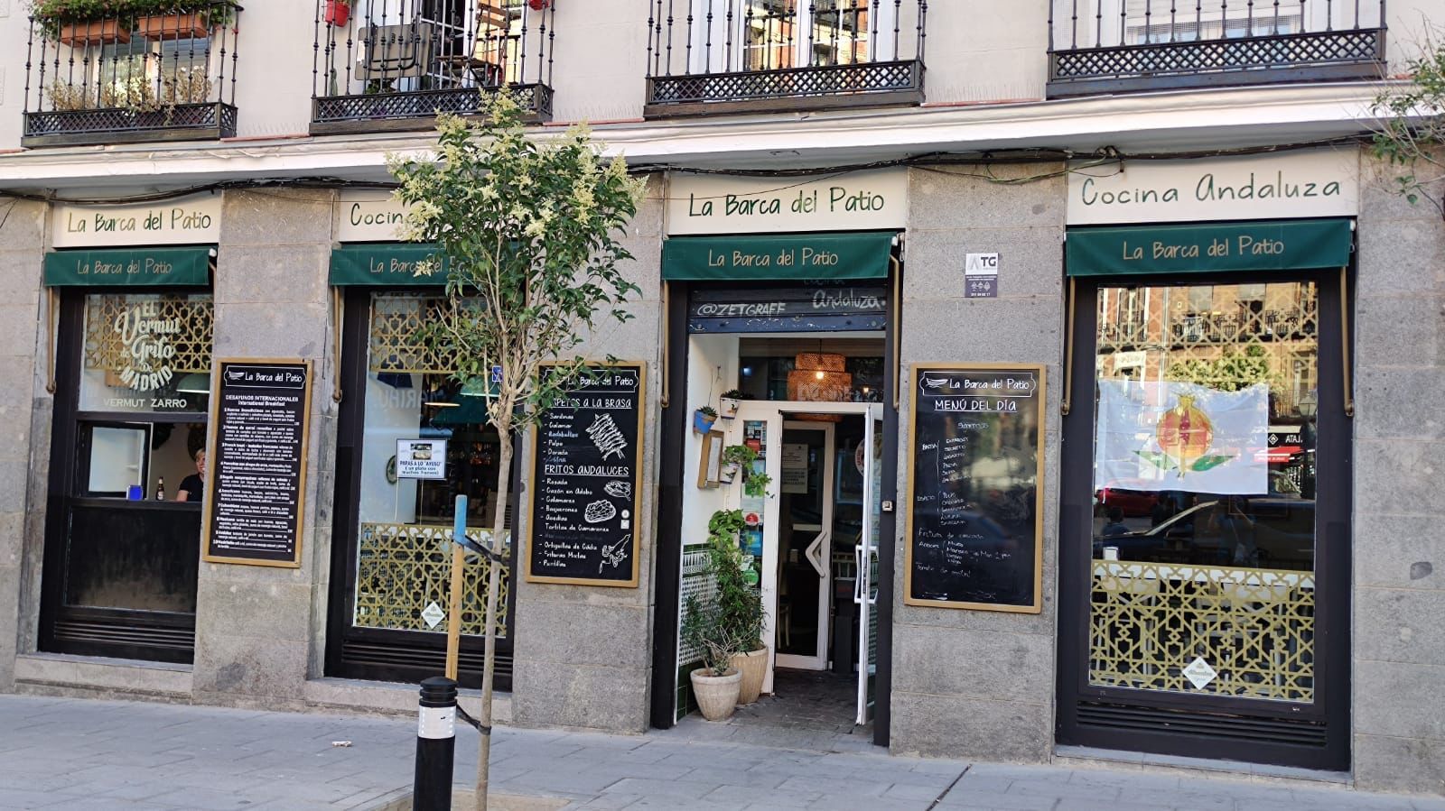 la barca del patio el cascorro