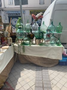 mercadillo 5 plaza vara del rey