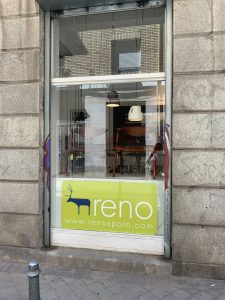 renos mira el rio alta