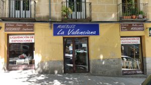 muebles la valenciana calle de la ribera de curtidores.