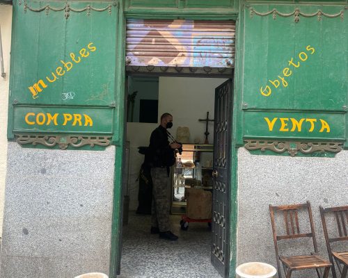 Antigüedades Los Santos