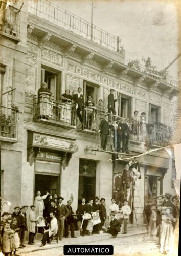 Edificio plaza vara del rey (1)