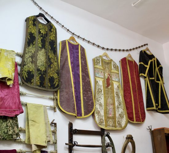El Retoque Encuadernación y Restauración (7)