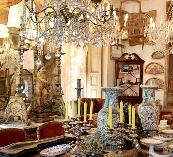 Palacios Antiques (2)