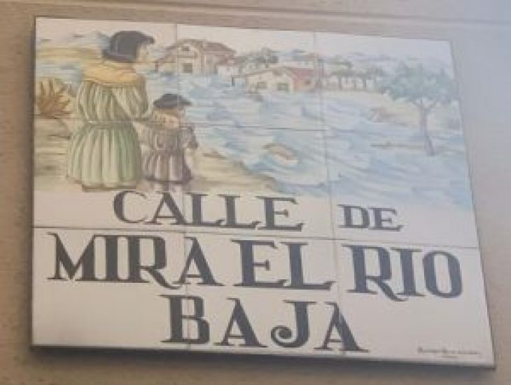 Placa Calle Mira el Rio Baja - sm